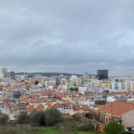Pedro Surf Shelter Apartment ลิสบอน ภายนอก รูปภาพ