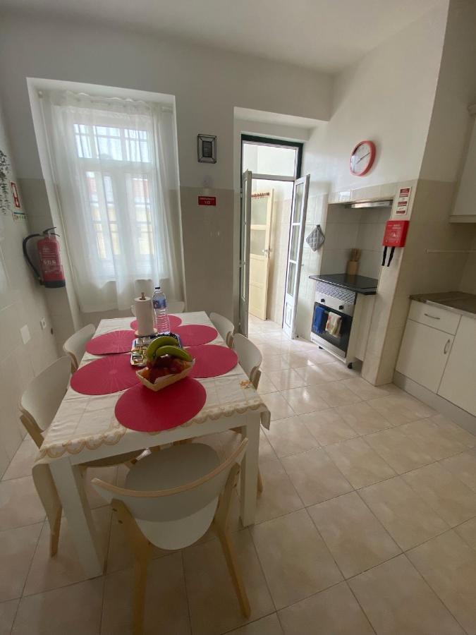 Pedro Surf Shelter Apartment ลิสบอน ภายนอก รูปภาพ